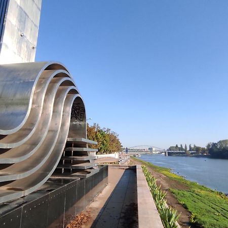 Ground Floor Park Bestern 塞格德 外观 照片