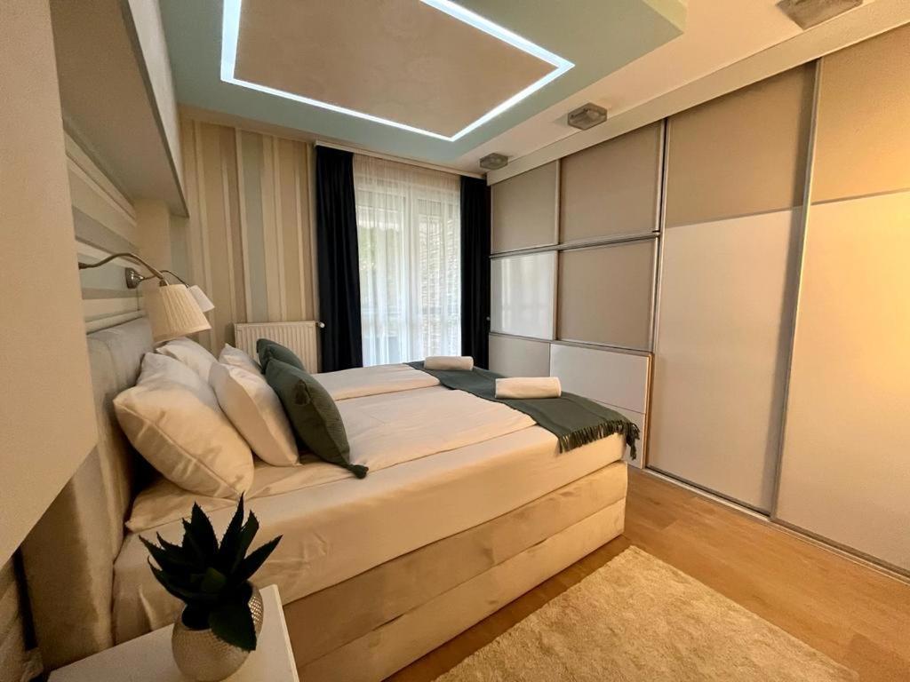 Ground Floor Park Bestern 塞格德 外观 照片